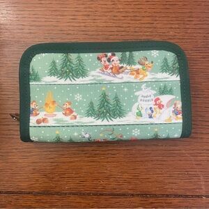 Harveys Disney Mickey Winter Wonderland classic wallet